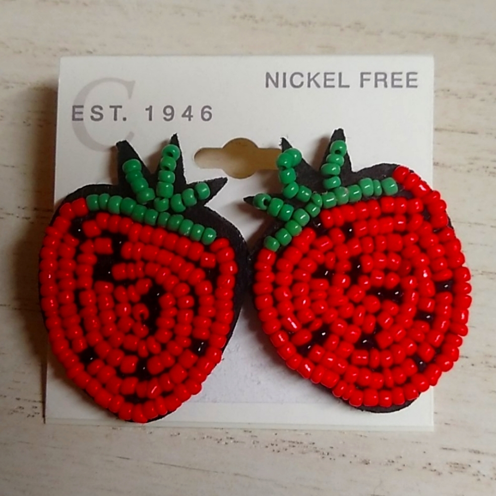 😻 3 For $15 Strawberry Beaded Stud Earrings
